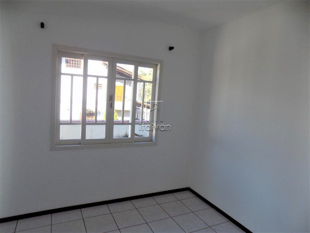 Sobrado para aluguel no Vila Lalau: 