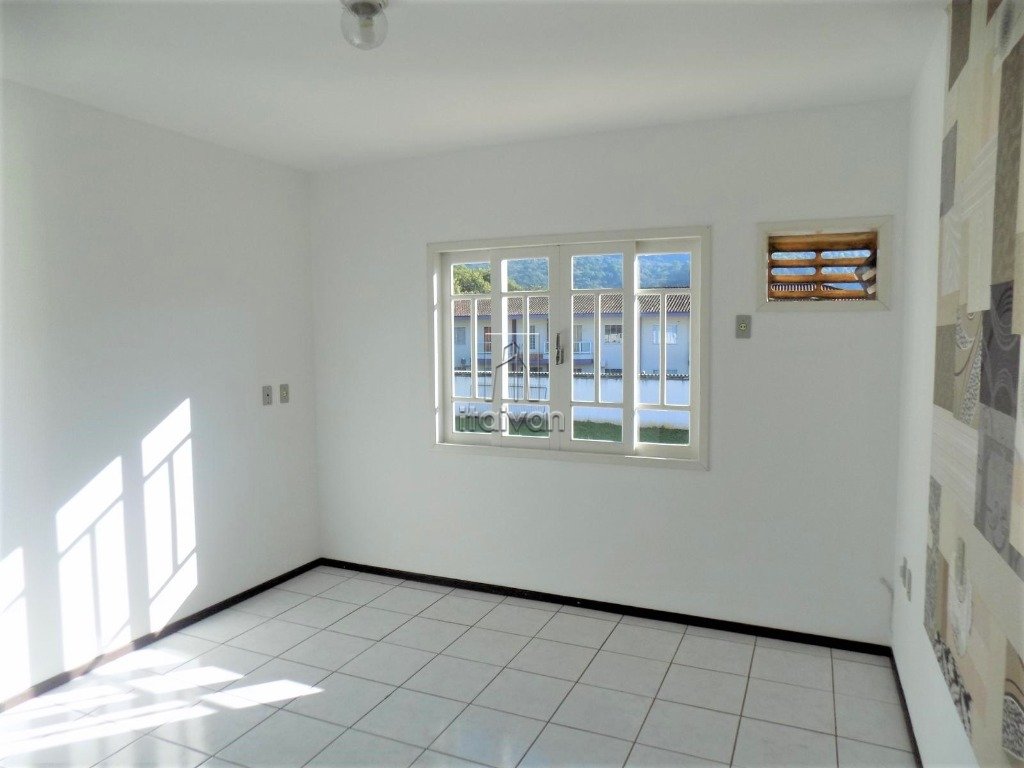 Sobrado para aluguel no Vila Lalau: 