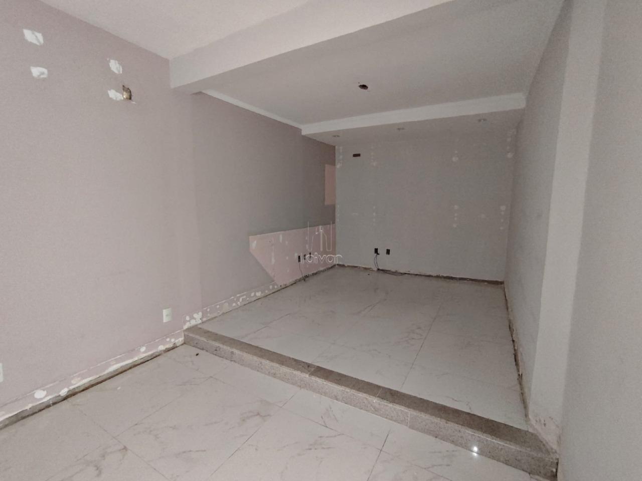 Casa para aluguel no Centro: 