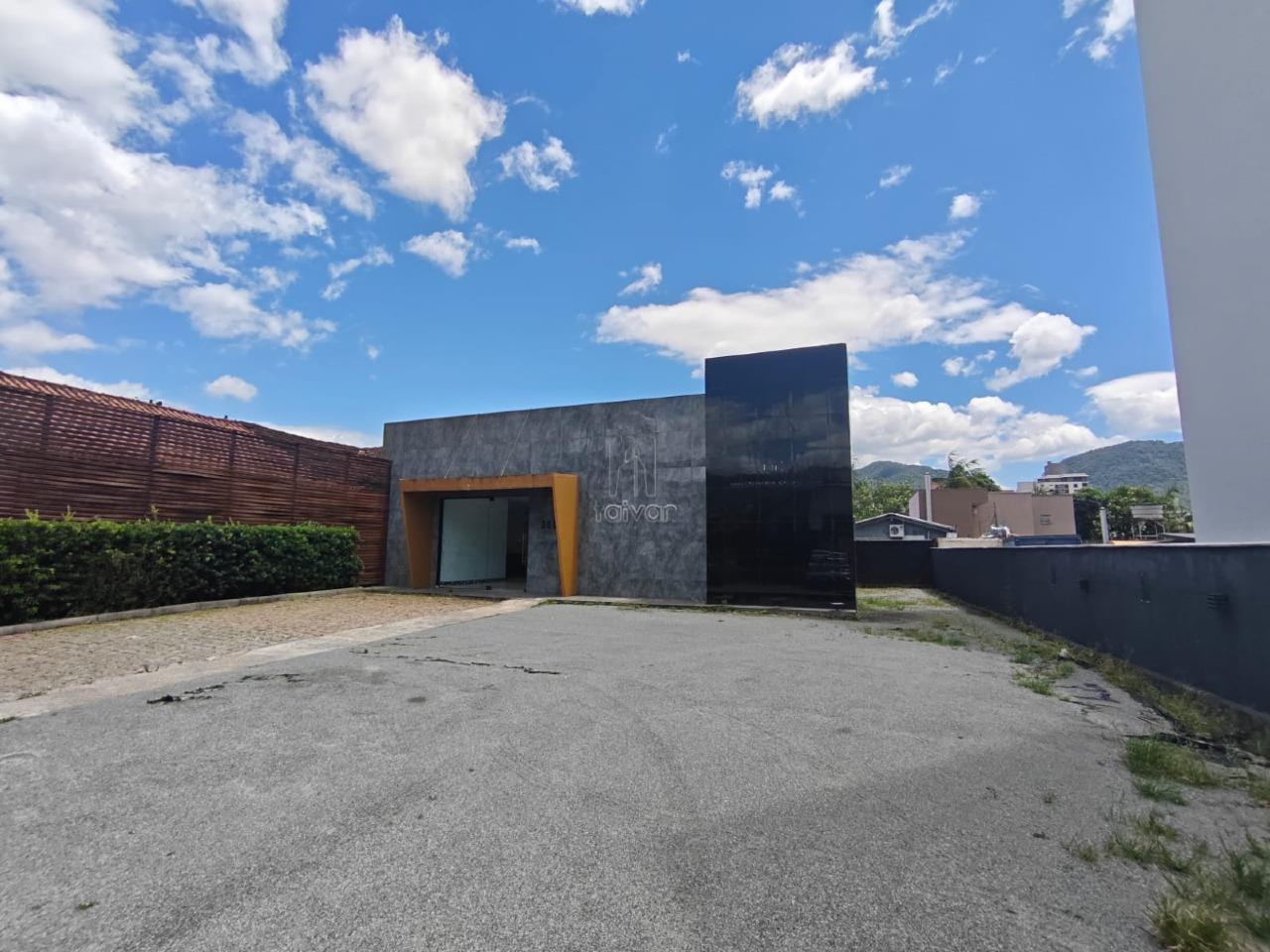 Casa para aluguel no Centro: 