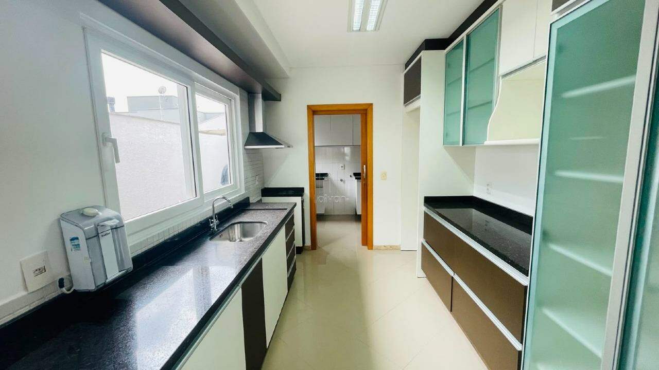 Casa para aluguel no Jaraguá Esquerdo: 