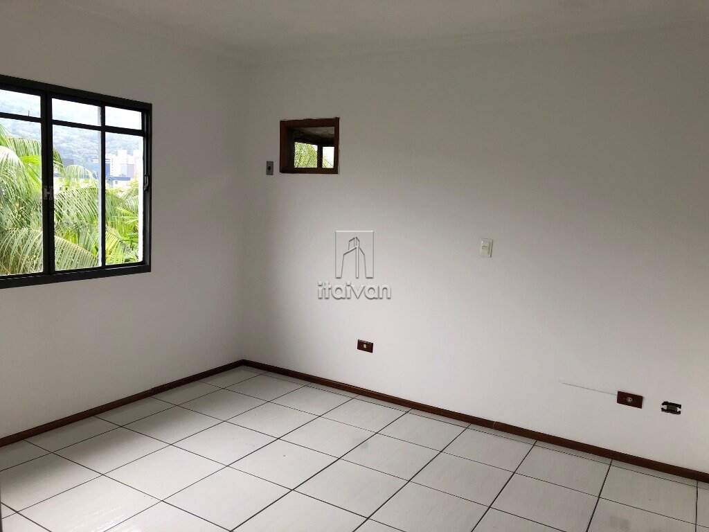 Apartamento para aluguel no Vila Baependi: 