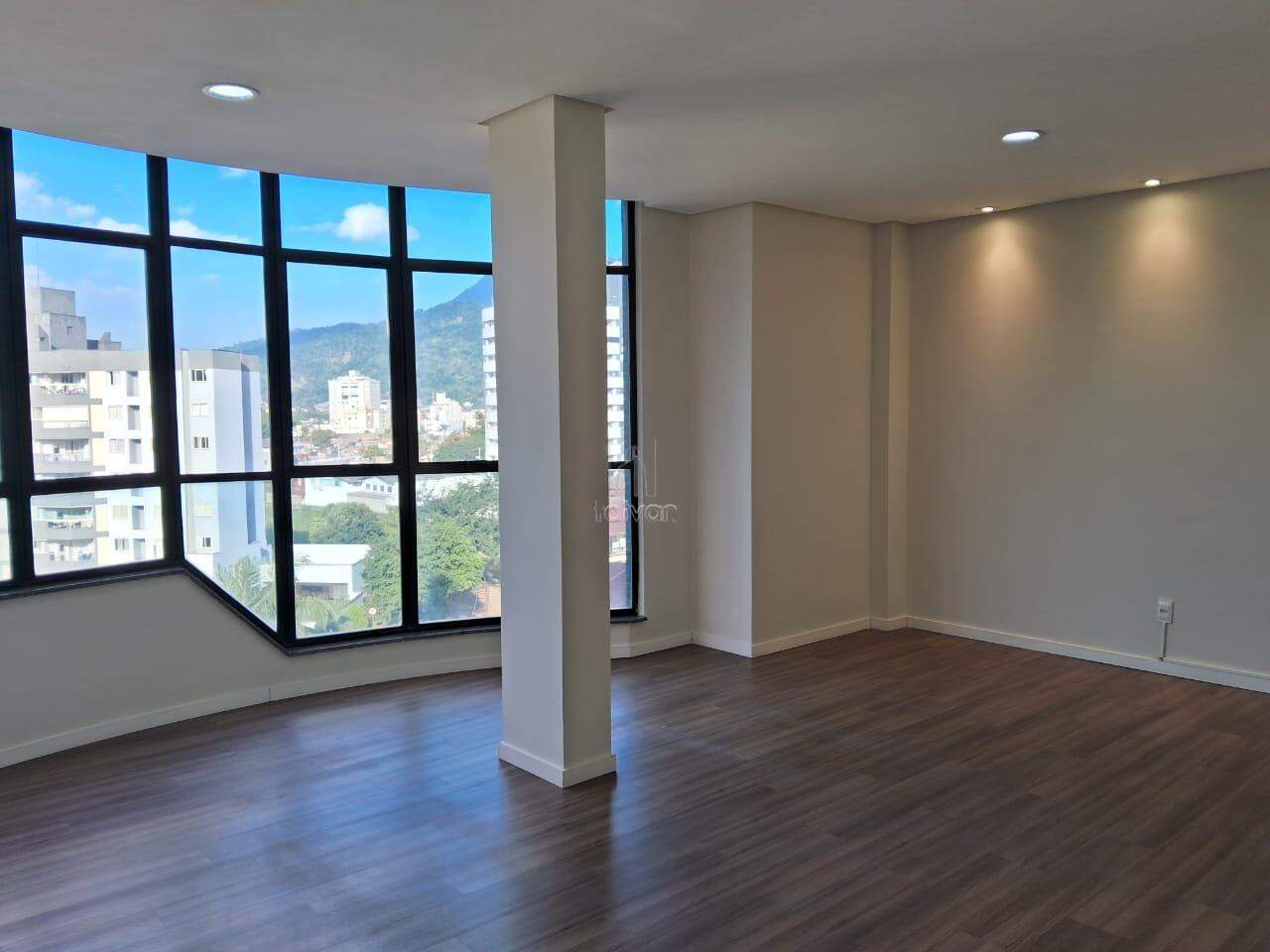 Sala Comercial para aluguel no Centro: 