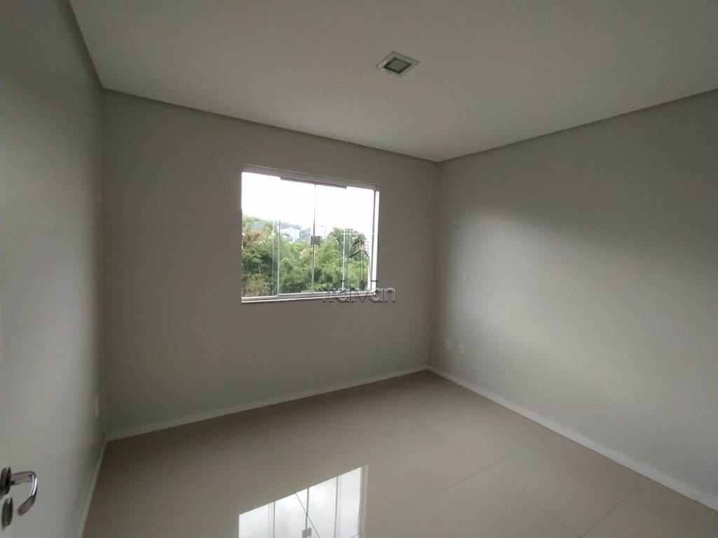 Apartamento para aluguel no Czerniewicz: 