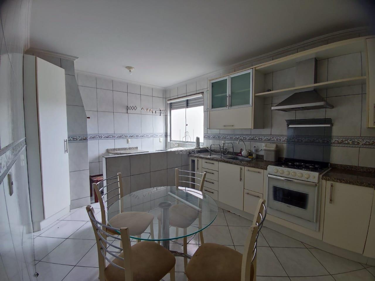 Apartamento para aluguel no Czerniewicz: 