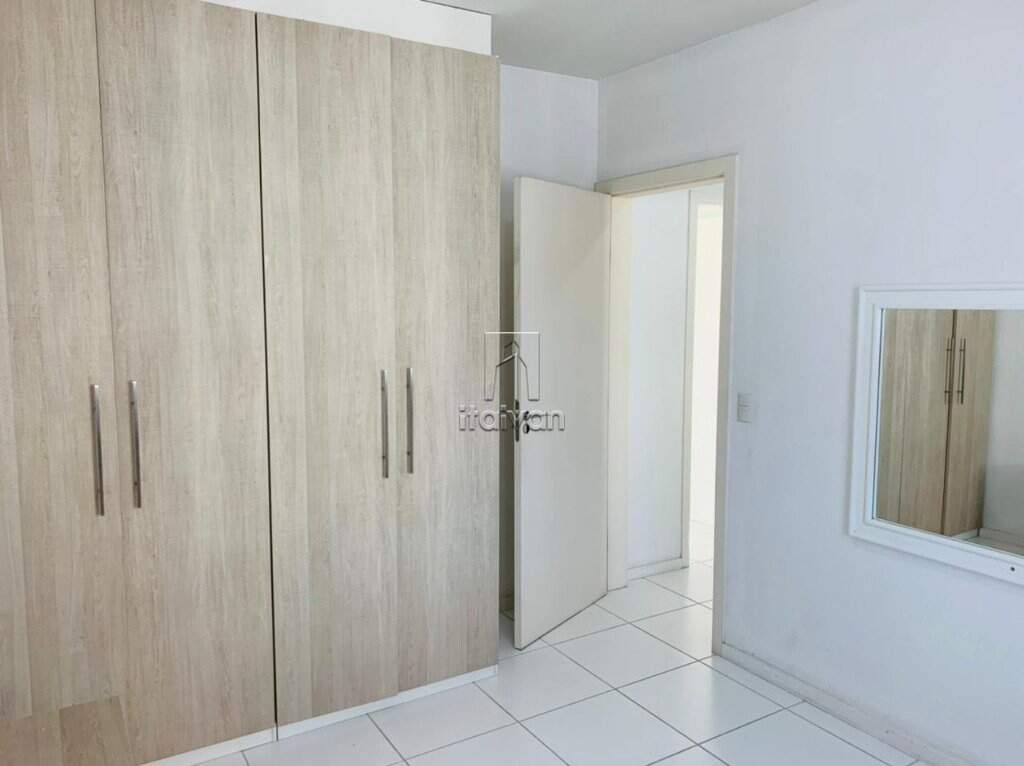 Apartamento para aluguel no Estrada Nova: 