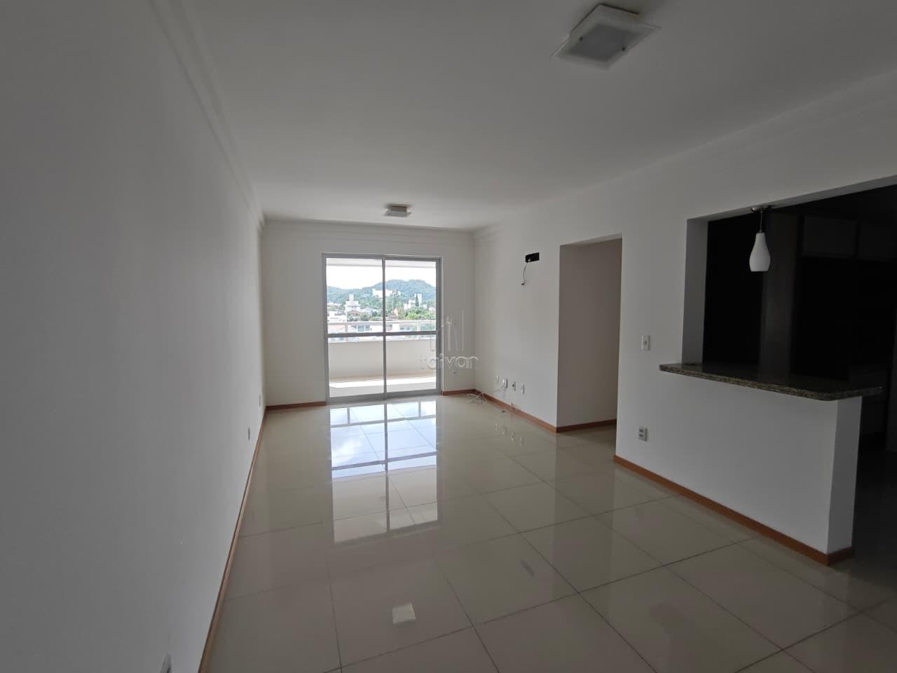 Apartamento para aluguel no Czerniewicz: 