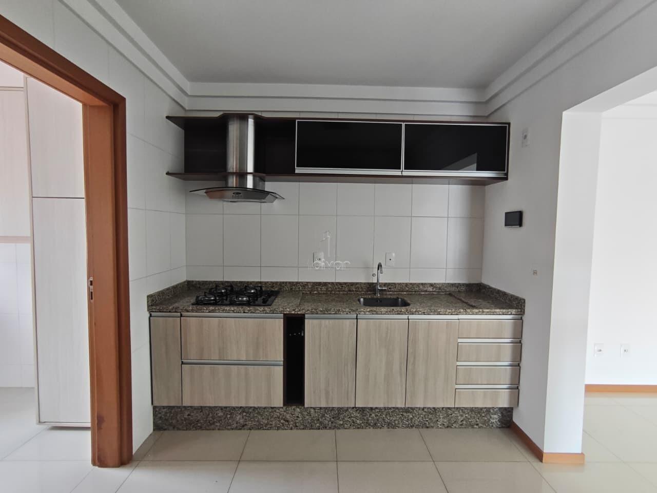 Apartamento para aluguel no Czerniewicz: 
