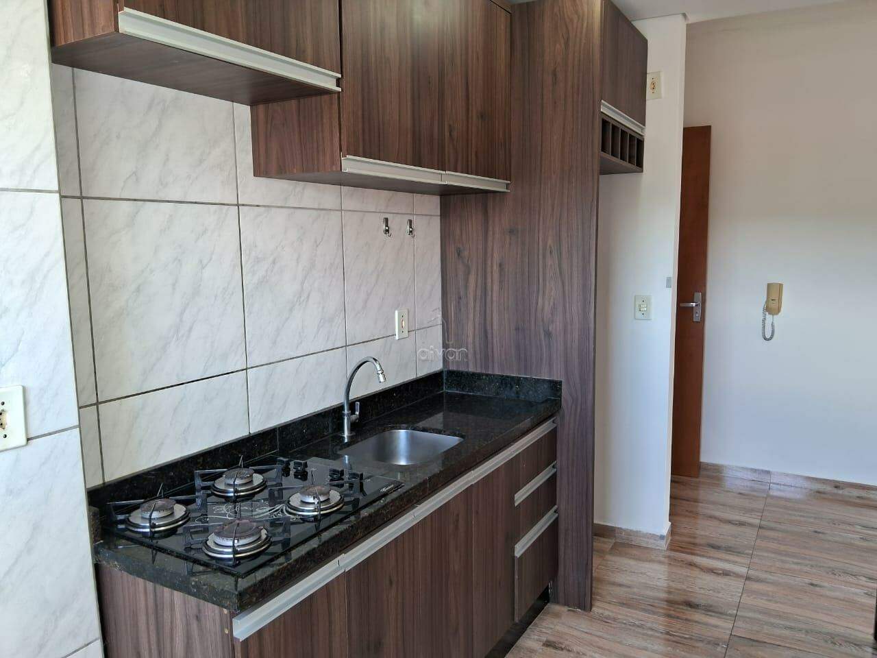 Apartamento para aluguel no Santo Antônio: 