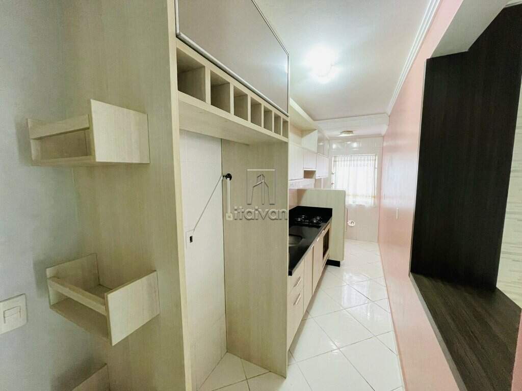 Apartamento para aluguel no Jaraguá Esquerdo: 