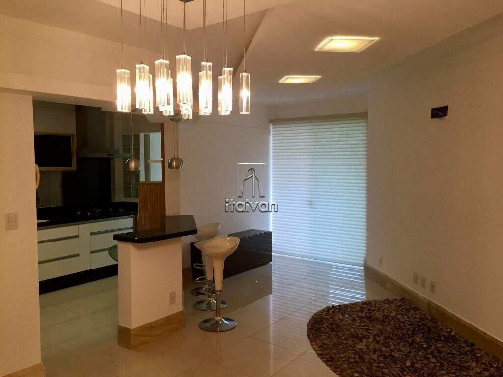 Apartamento para aluguel no Centro: 