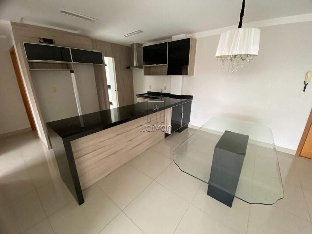Apartamento para aluguel no Jaraguá Esquerdo: 