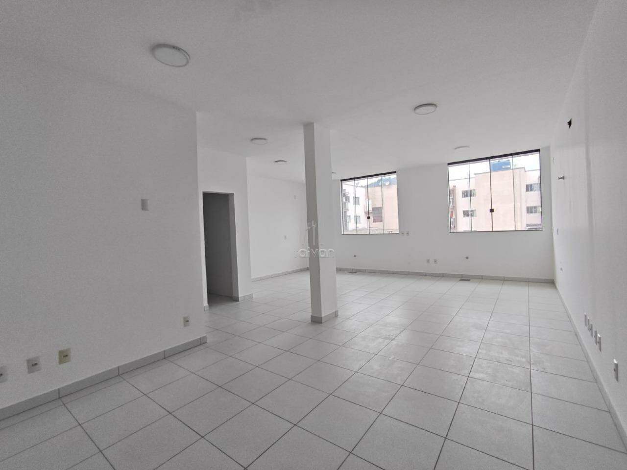 Sala Comercial para aluguel no Centro: 