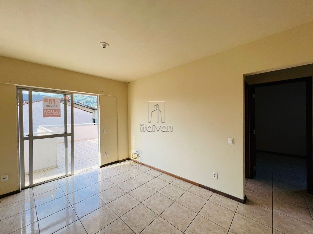 Apartamento para aluguel no Centro: 