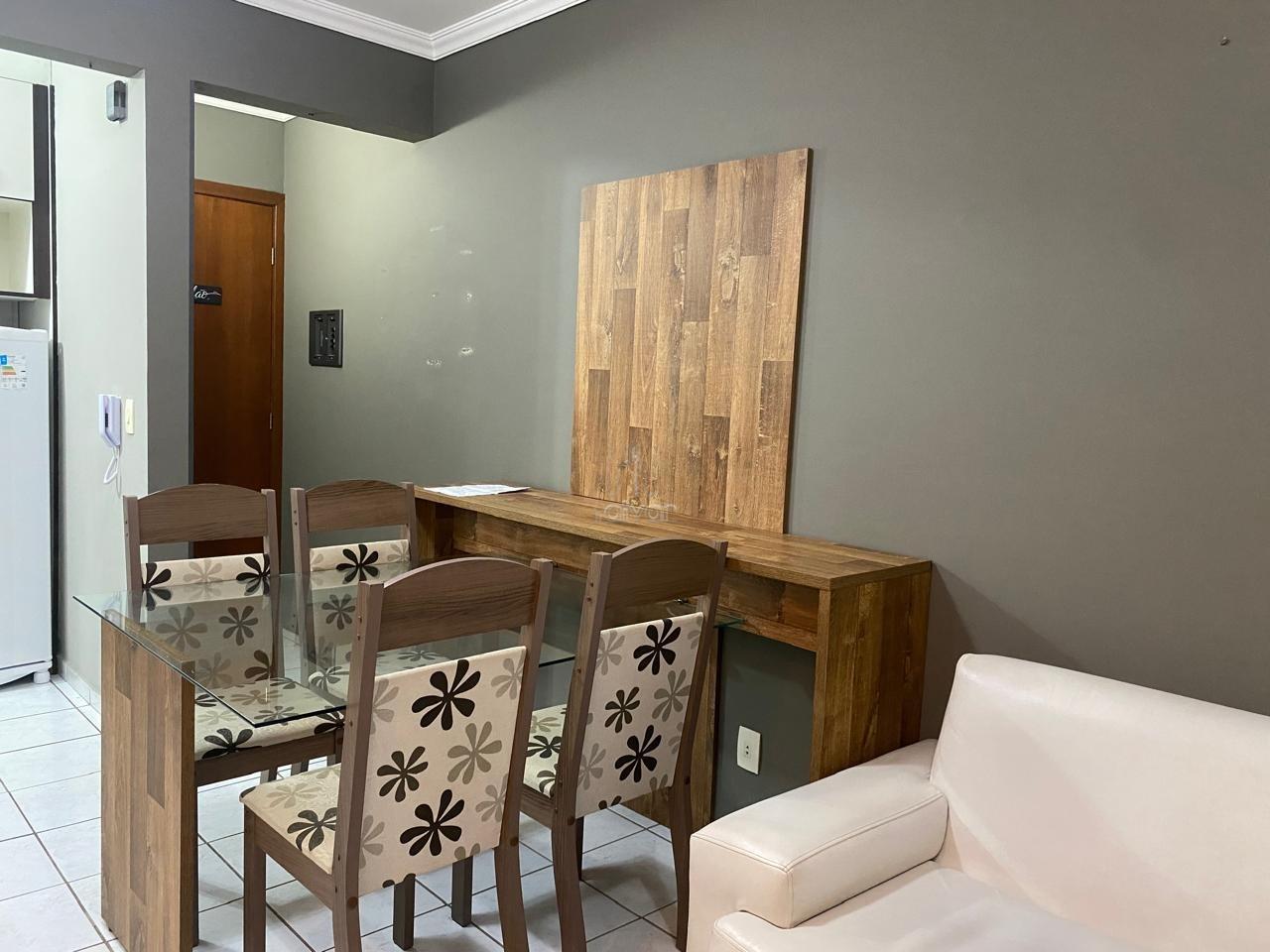 Apartamento para aluguel no Rau: 