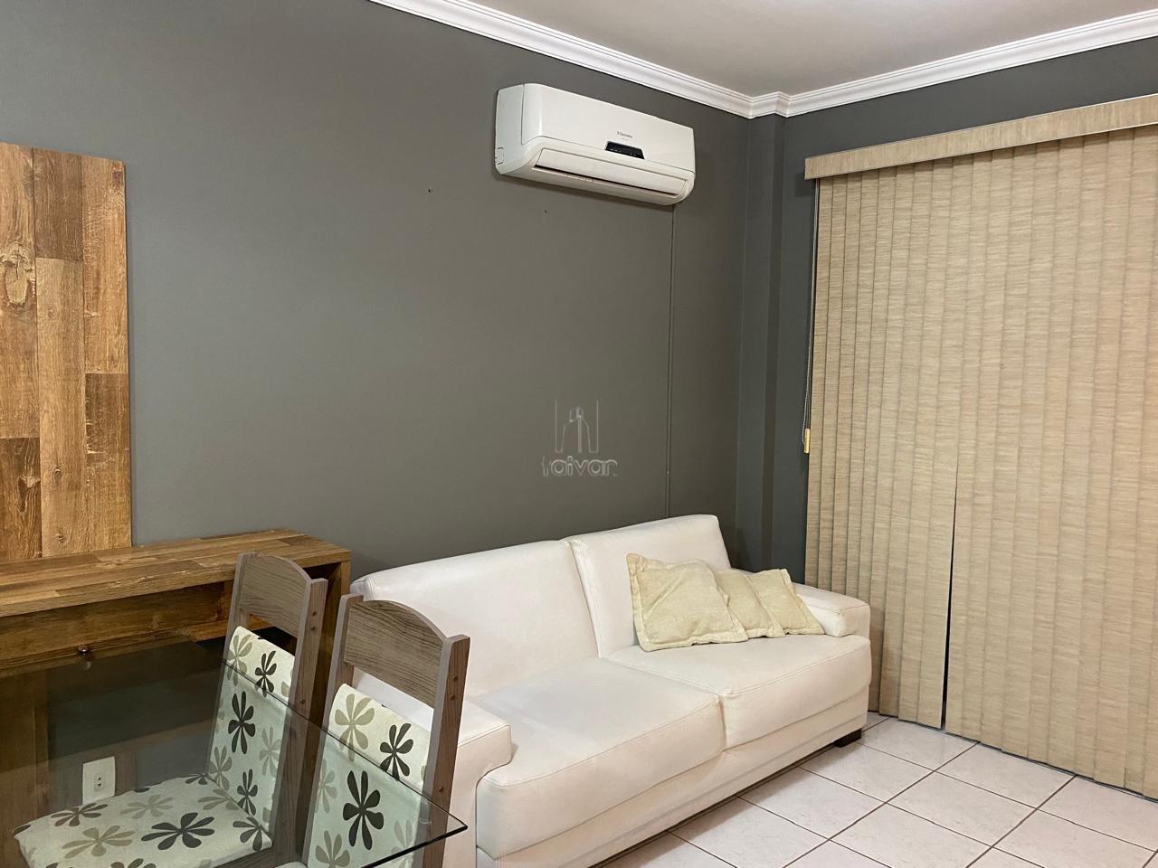 Apartamento para aluguel no Rau: 