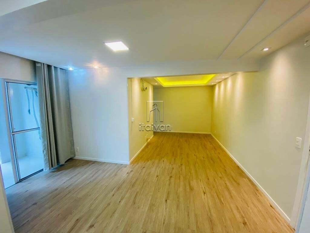 Apartamento para aluguel no Vieira: 