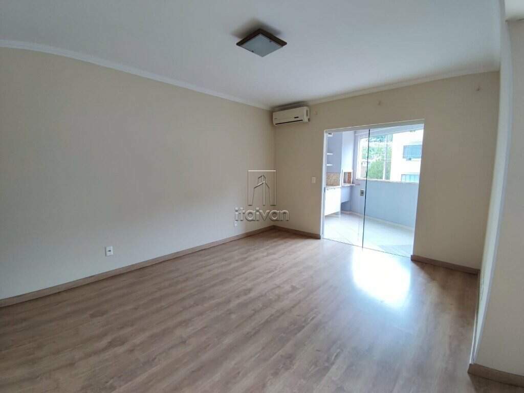 Apartamento para aluguel no Czerniewicz: 