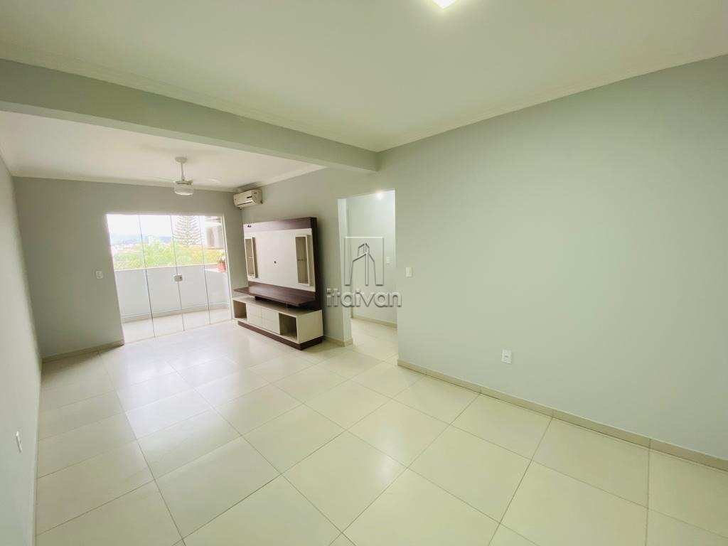 Apartamento para aluguel no Czerniewicz: 