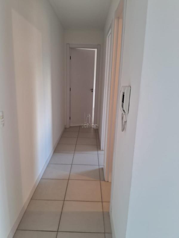 Apartamento para aluguel no Rau: 