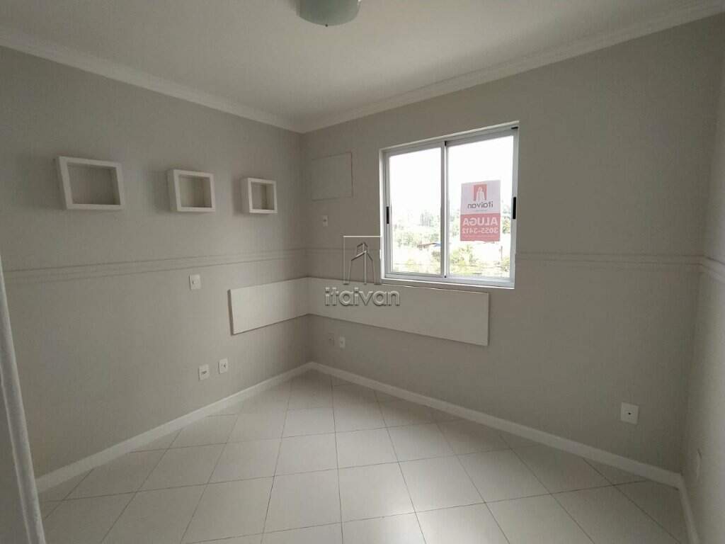 Apartamento para aluguel no Czerniewicz: 