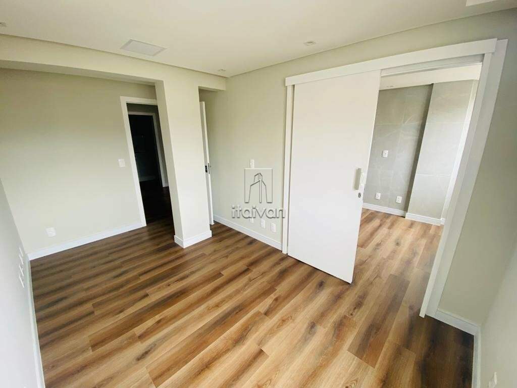 Sala Comercial para aluguel no Centro: 
