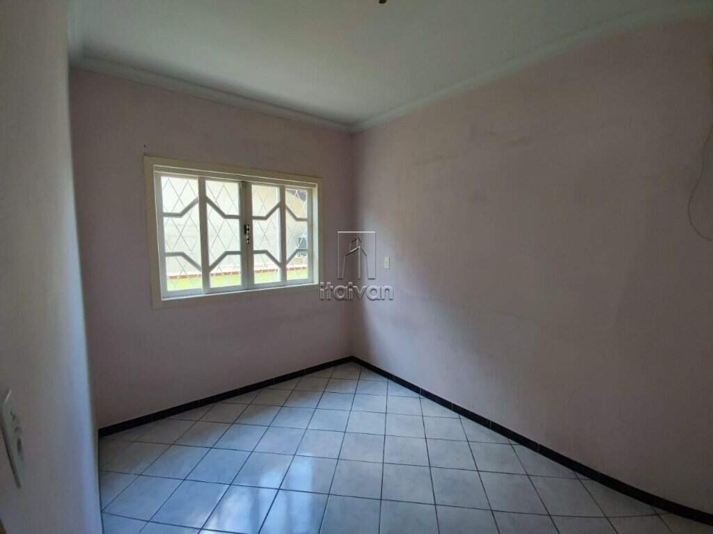 Casa para aluguel no Estrada Nova: 