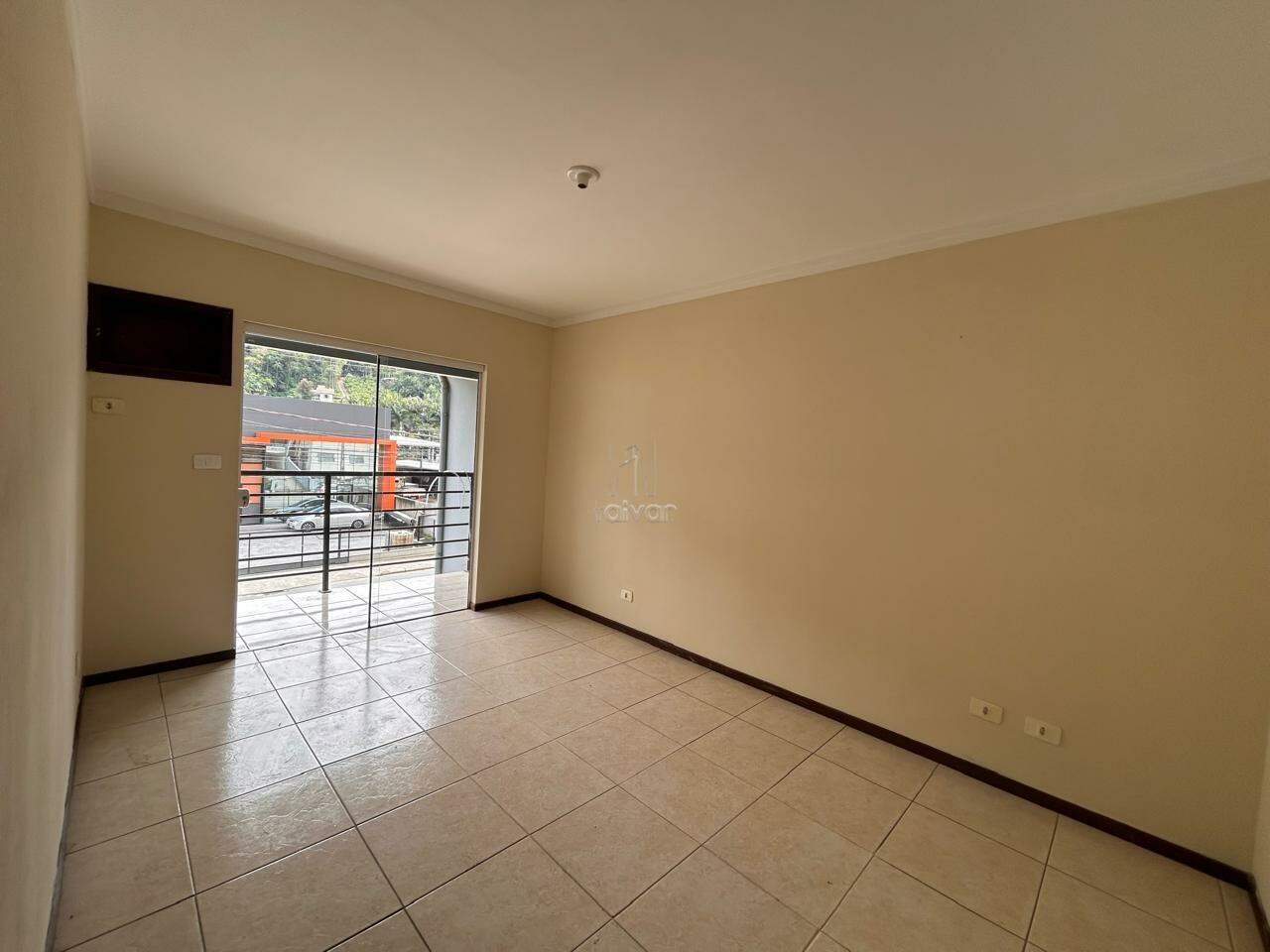 Casa para aluguel no Chico de Paulo: 