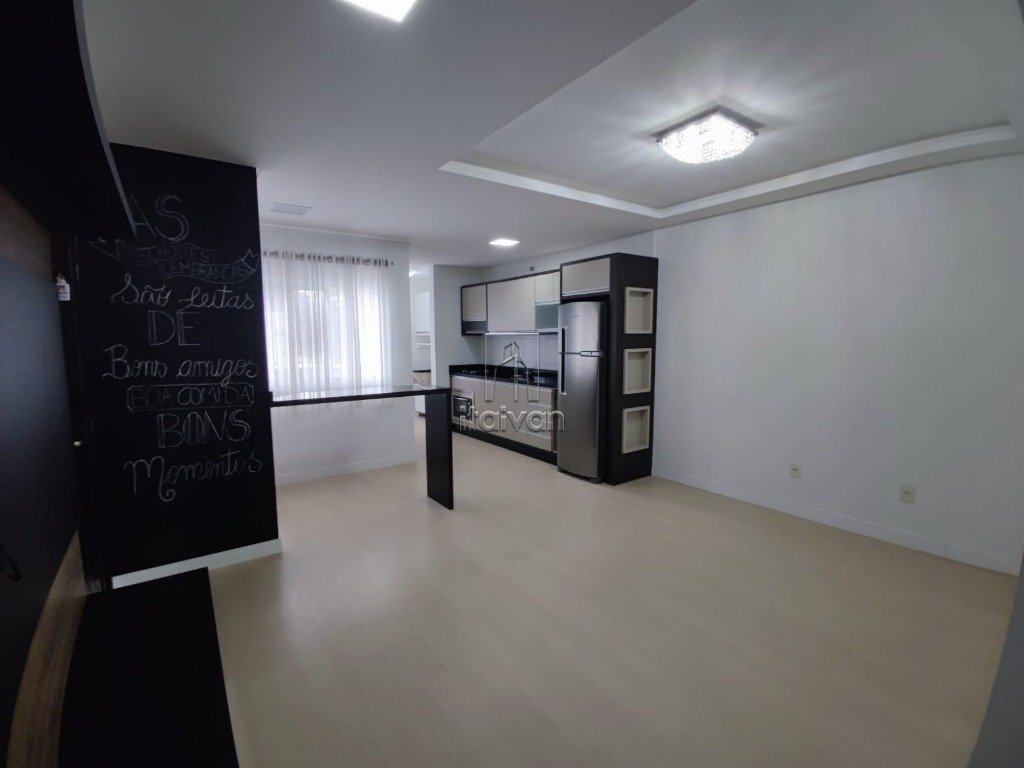 Apartamento para aluguel no Vieira: 