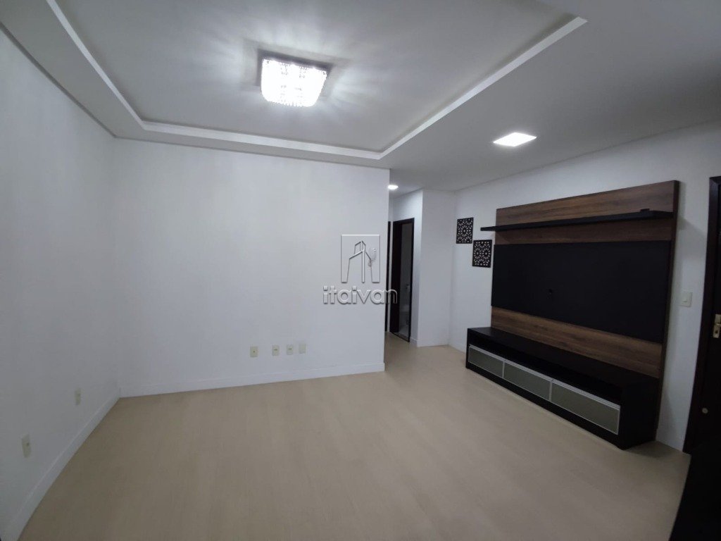 Apartamento para aluguel no Vieira: 