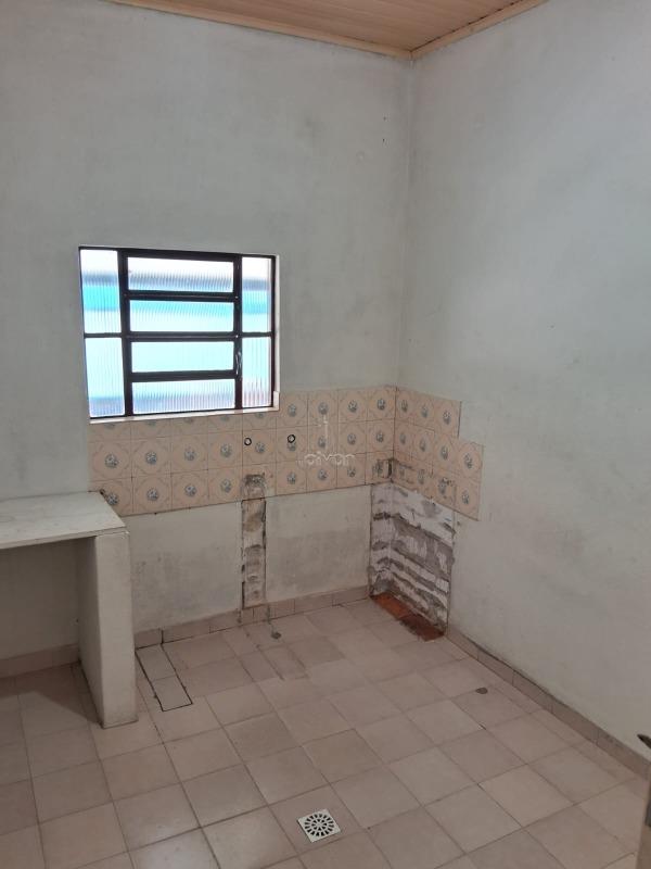 Casa para aluguel no Seminario: 