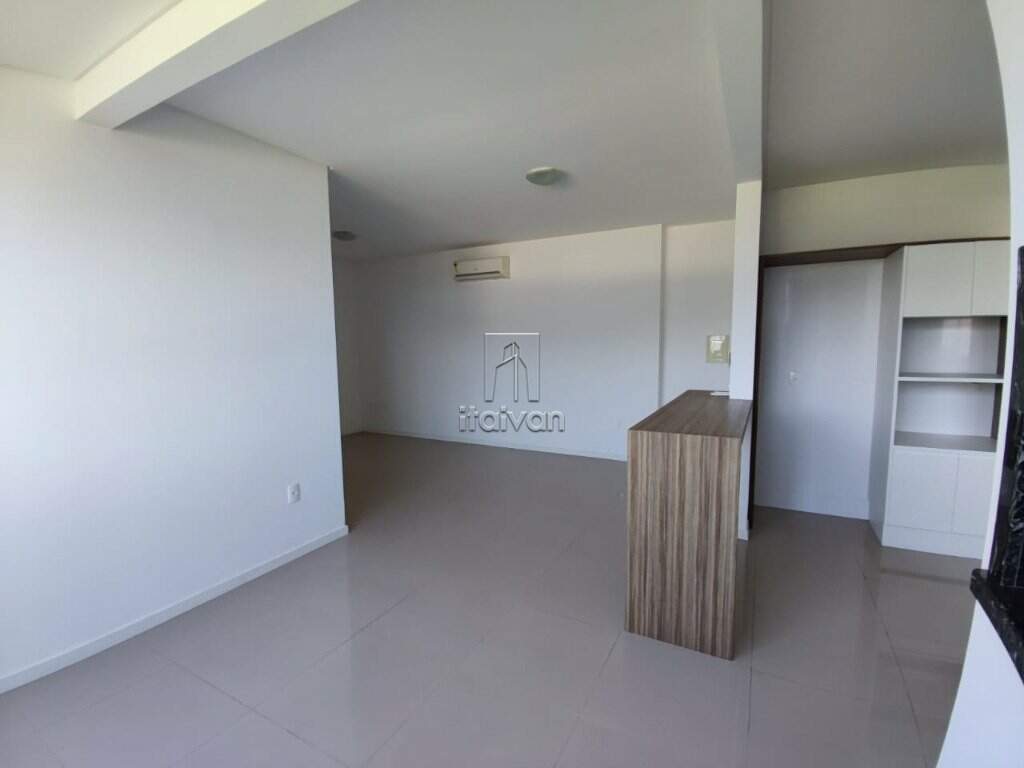 Apartamento para aluguel no Jaraguá Esquerdo: 
