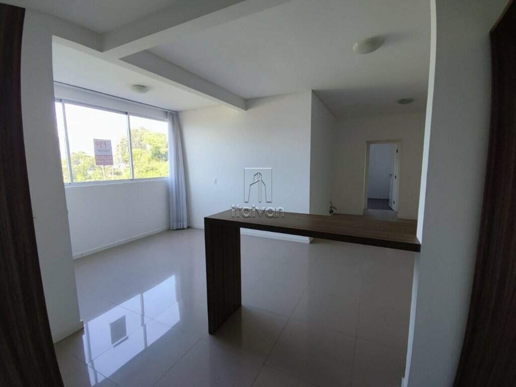 Apartamento para aluguel no Jaraguá Esquerdo: 