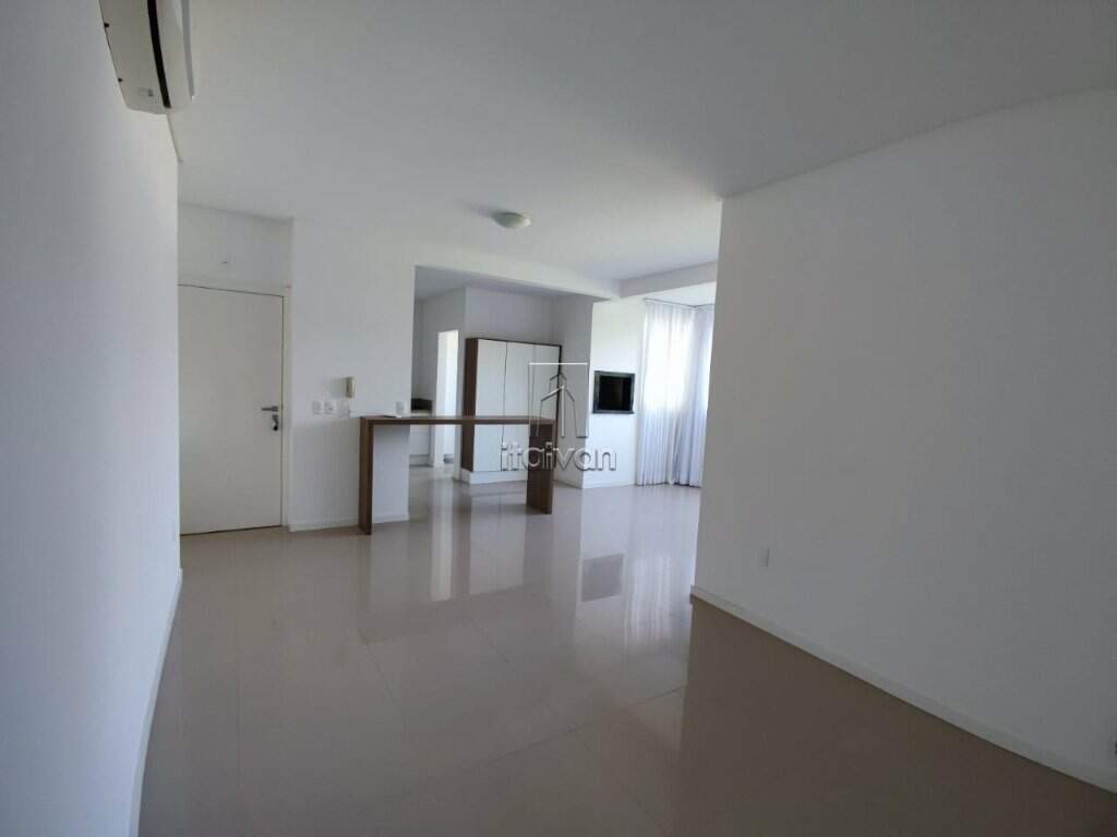 Apartamento para aluguel no Jaraguá Esquerdo: 