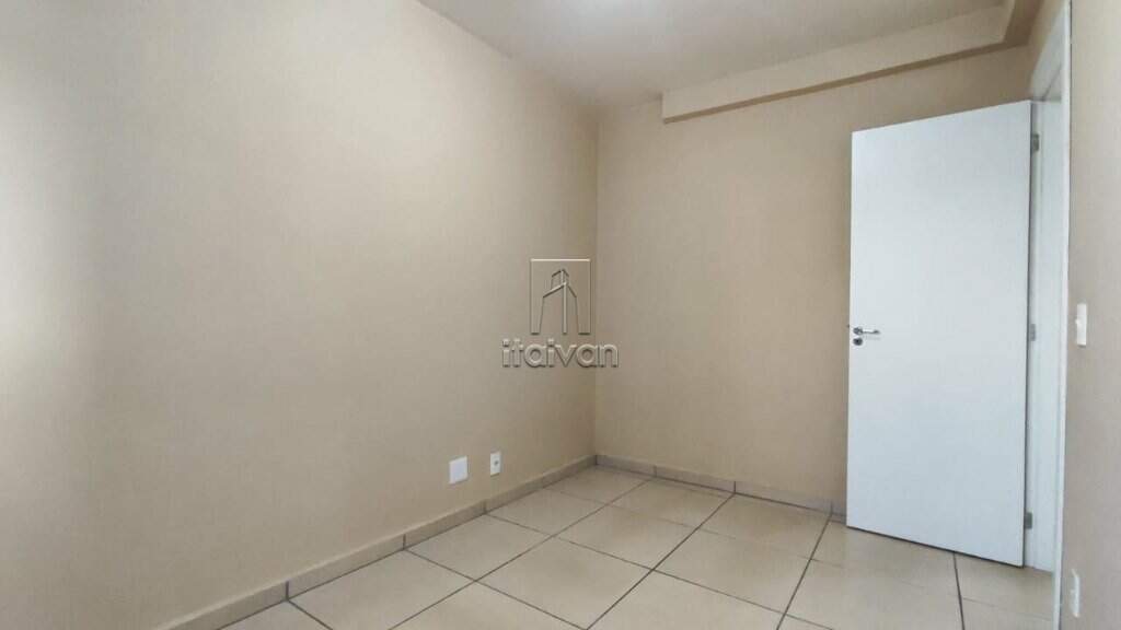 Apartamento para aluguel no Rau: 