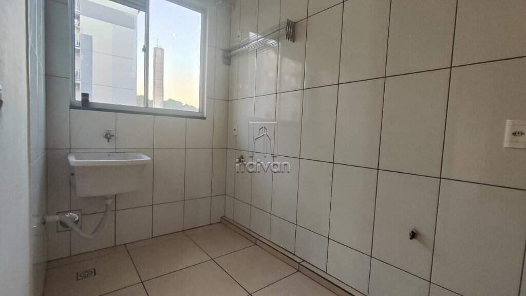 Apartamento para aluguel no Rau: 