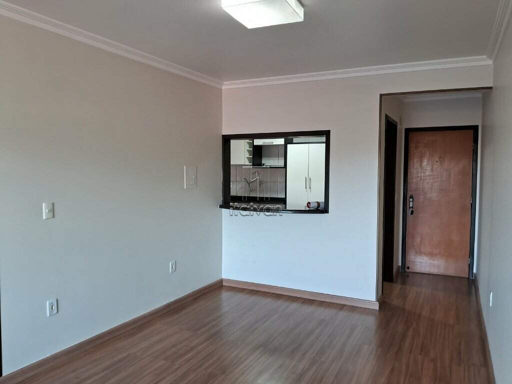 Apartamento para aluguel no Czerniewicz: 