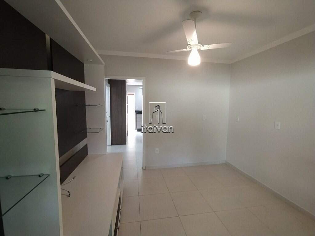 Casa para aluguel no Jaraguá Esquerdo: 