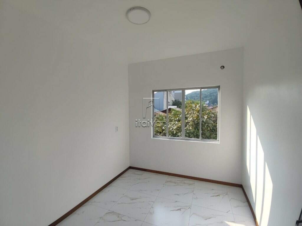 Apartamento para aluguel no Czerniewicz: 