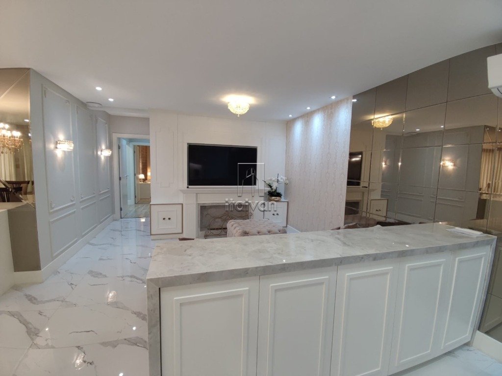 Apartamento para aluguel no Centro: 