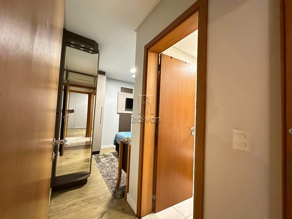 Apartamento para aluguel no Jaraguá Esquerdo: 