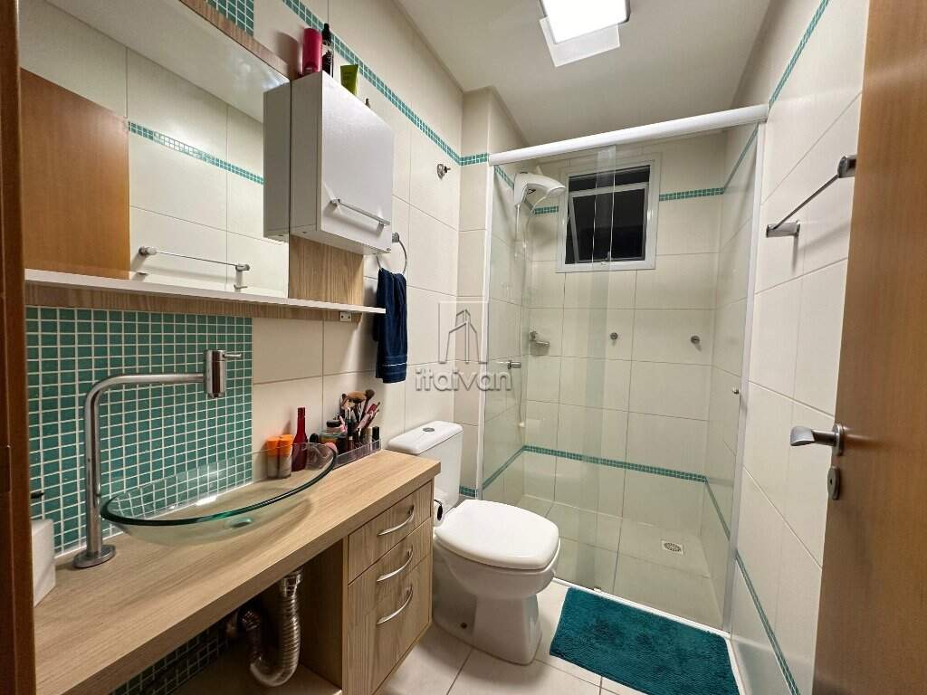 Apartamento para aluguel no Jaraguá Esquerdo: 