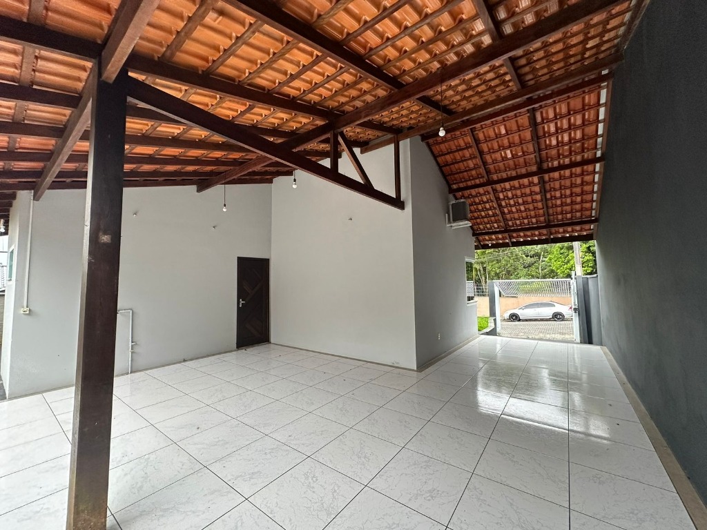 Casa para aluguel no 	Rio Hern: 