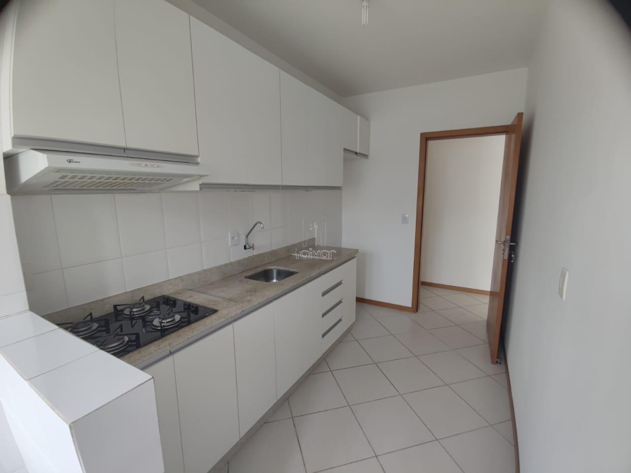 Apartamento para aluguel no Barra do Rio Molha: 