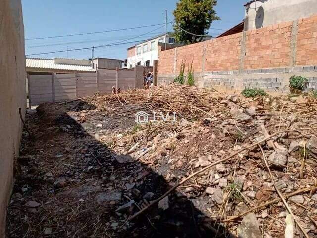 Terreno, 200 m² - Foto 1