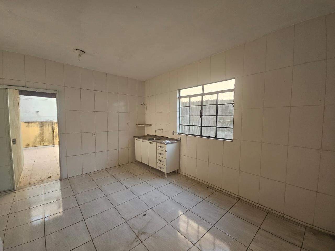 Casa, 7 quartos, 200 m² - Foto 2