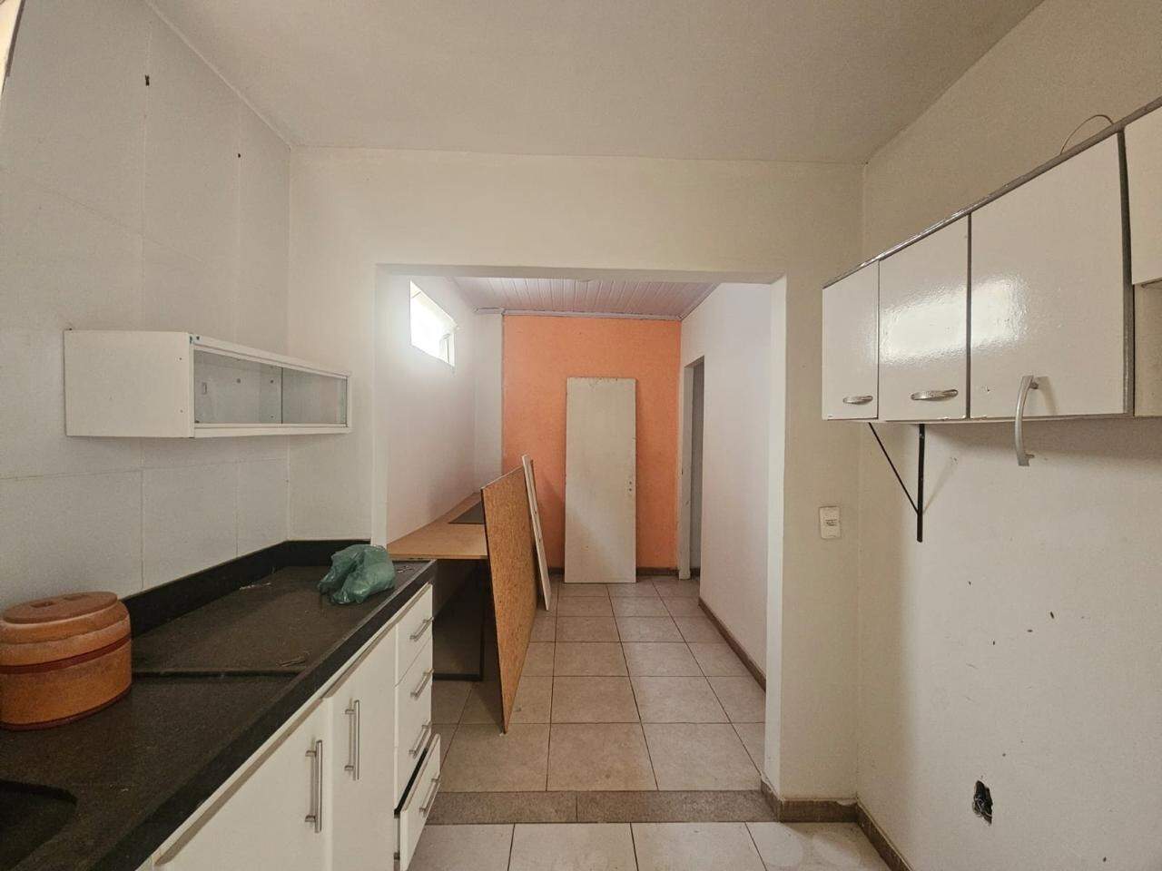 Casa, 7 quartos, 200 m² - Foto 4