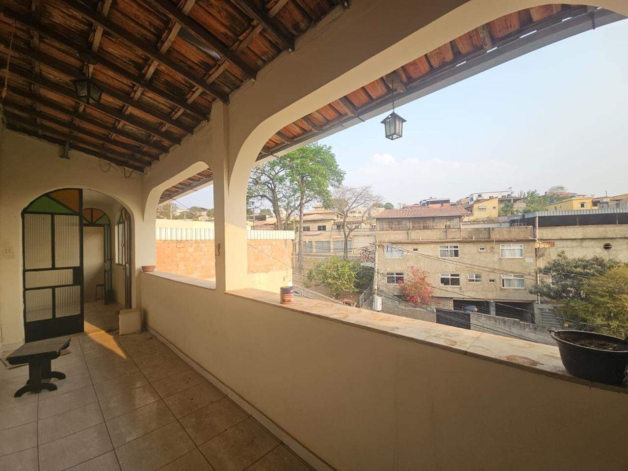 Casa, 7 quartos, 200 m² - Foto 17