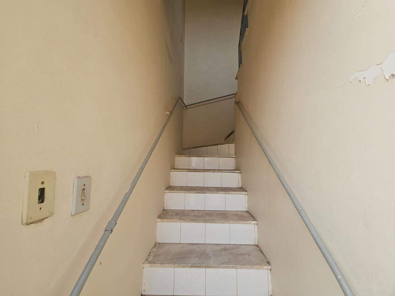 Casa, 7 quartos, 200 m² - Foto 27