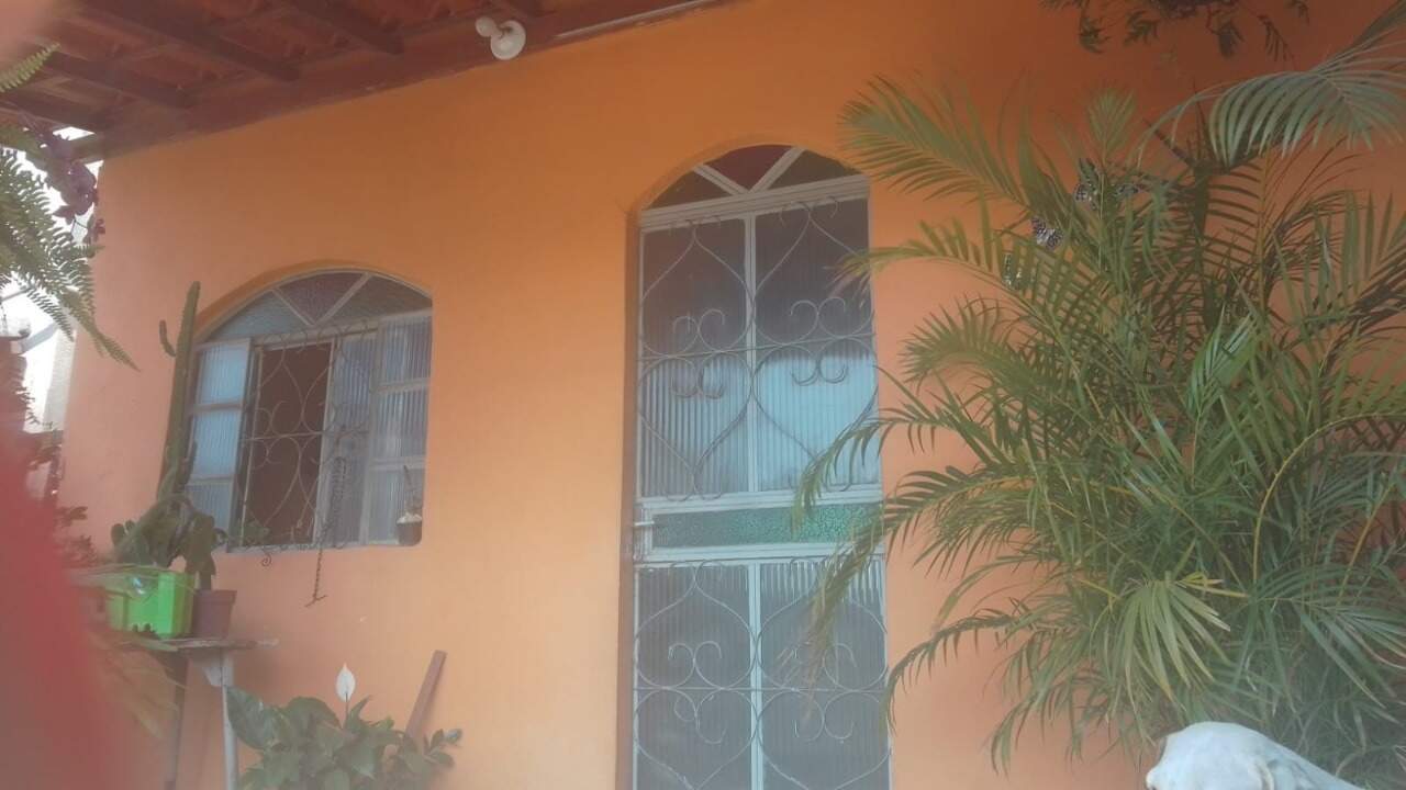 Casa, 3 quartos, 250 m² - Foto 1